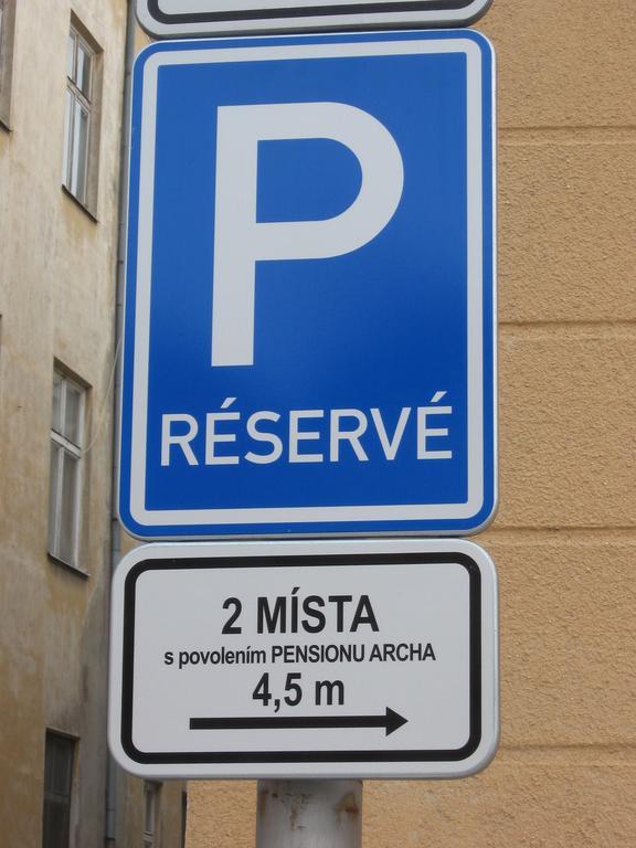 Pension Archa Znojmo Exteriör bild